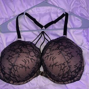 36DD Victoria’s secret Bombshell Push-up Bra